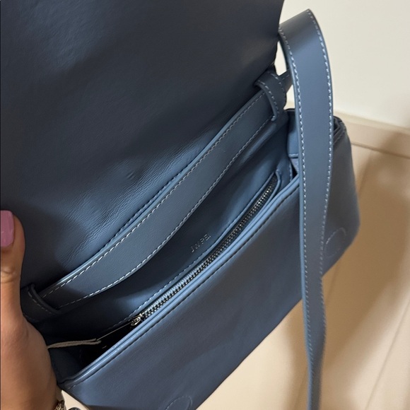 JW PEI Maze Bag - White & Blue NWT - Picture 9 of 9